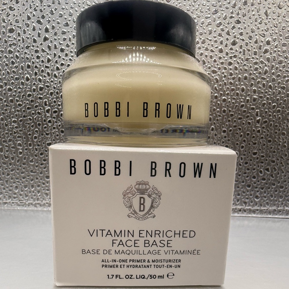 Bobbie Brown Vitamin Enriched Face Base